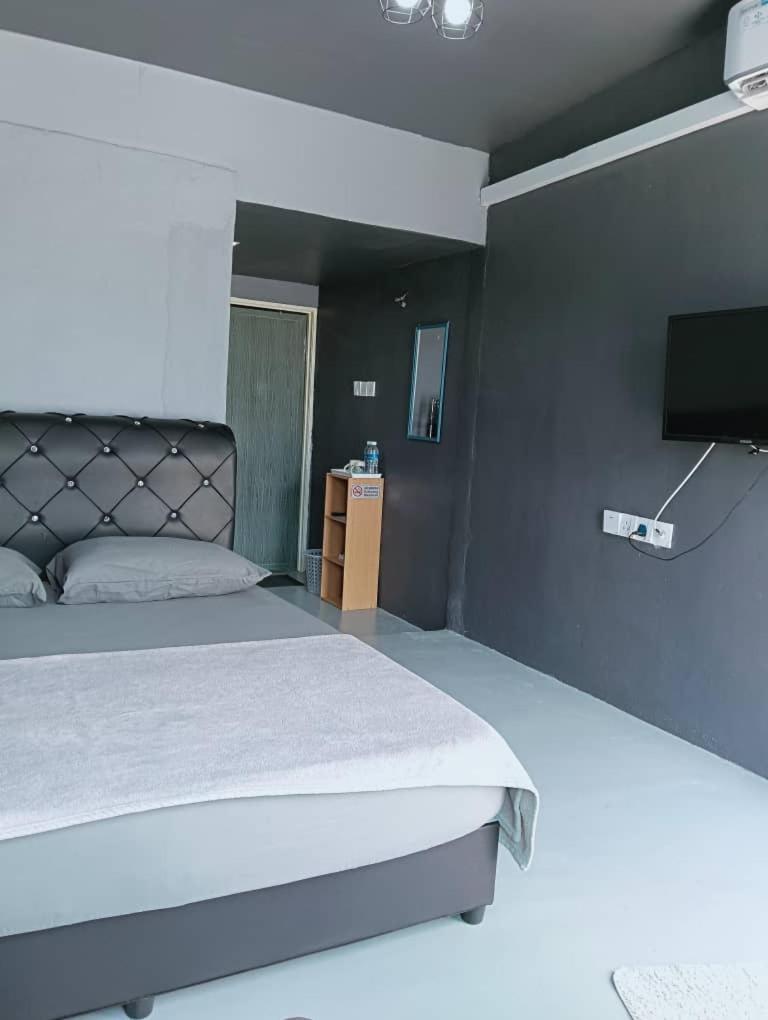 Adana Homestay & Pool Kangar Eksteriør bilde